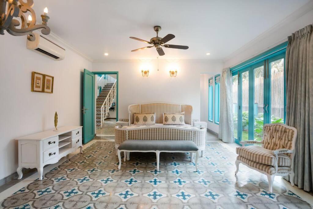 White Banyan Beach Villa, Candolim By The Acacia Villas Zewnętrze zdjęcie