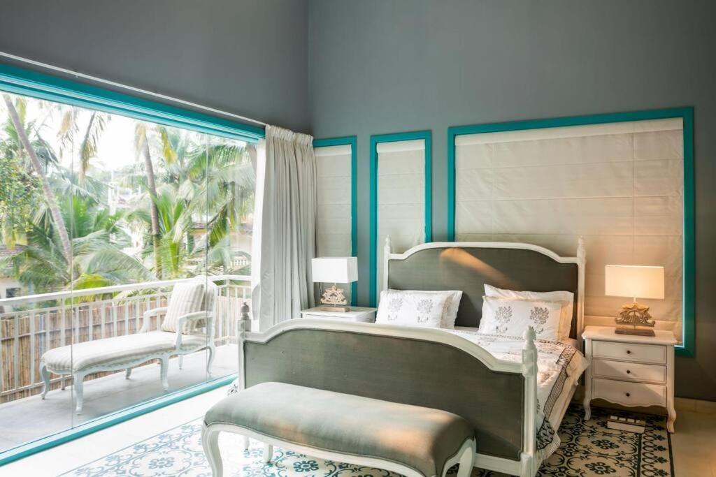 White Banyan Beach Villa, Candolim By The Acacia Villas Zewnętrze zdjęcie