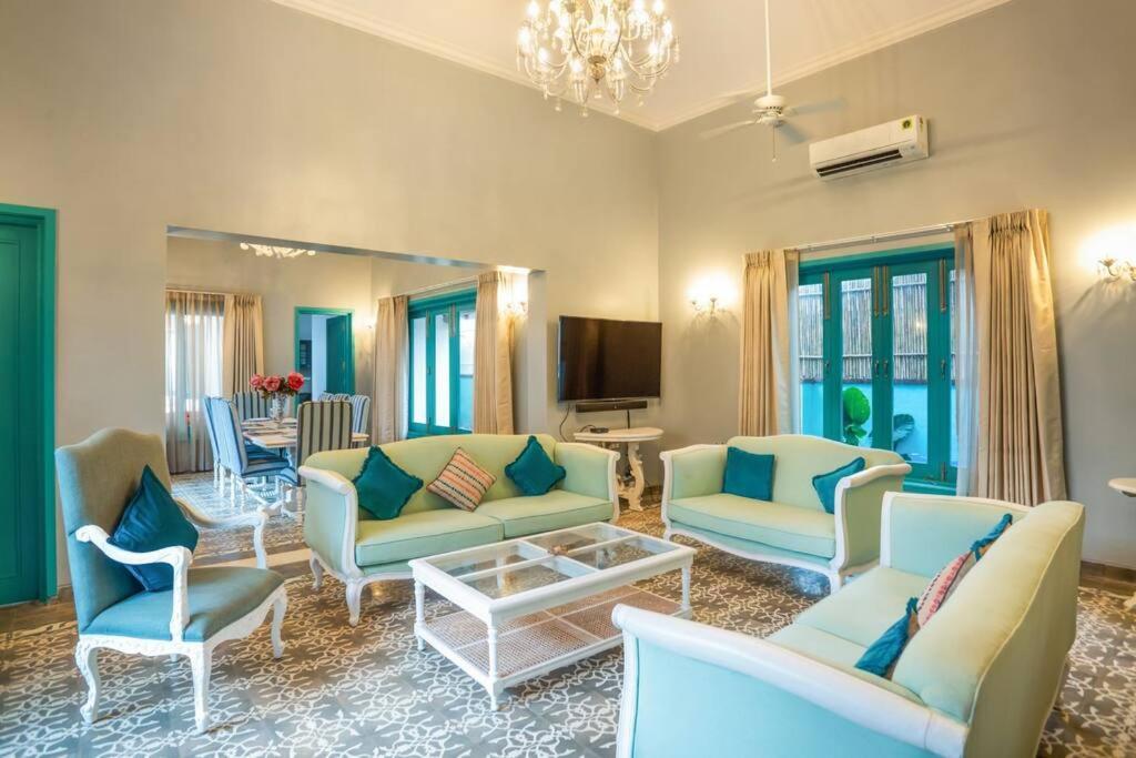 White Banyan Beach Villa, Candolim By The Acacia Villas Zewnętrze zdjęcie