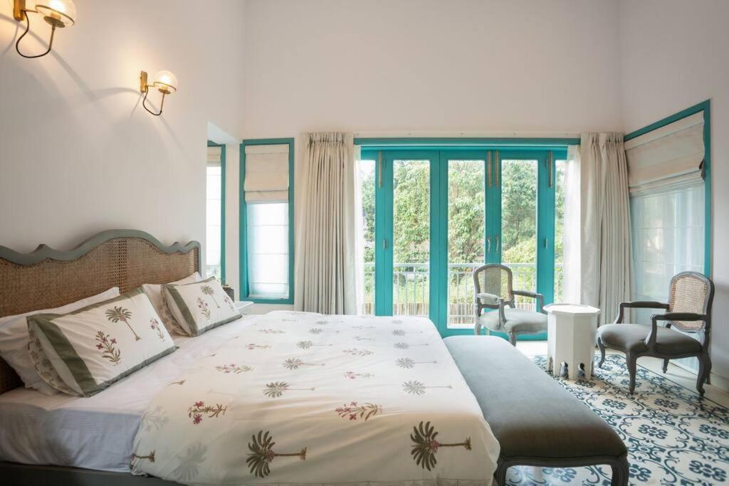 White Banyan Beach Villa, Candolim By The Acacia Villas Zewnętrze zdjęcie